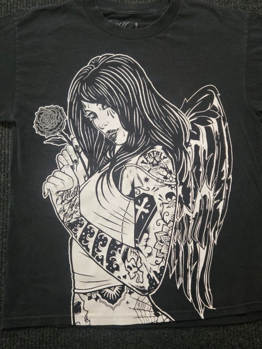 Vintage Fatal Men's T-Shirt Black with tattooed angel Sz L